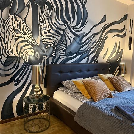Africa Apartment Varsovie Extérieur photo