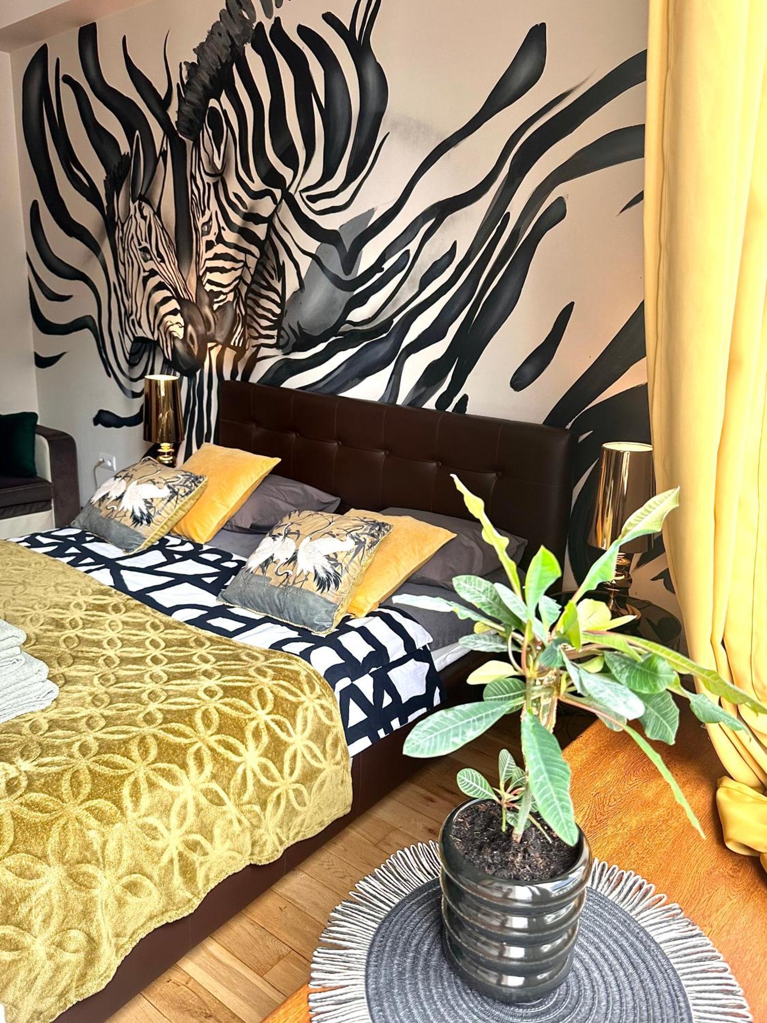 Africa Apartment Varsovie Extérieur photo