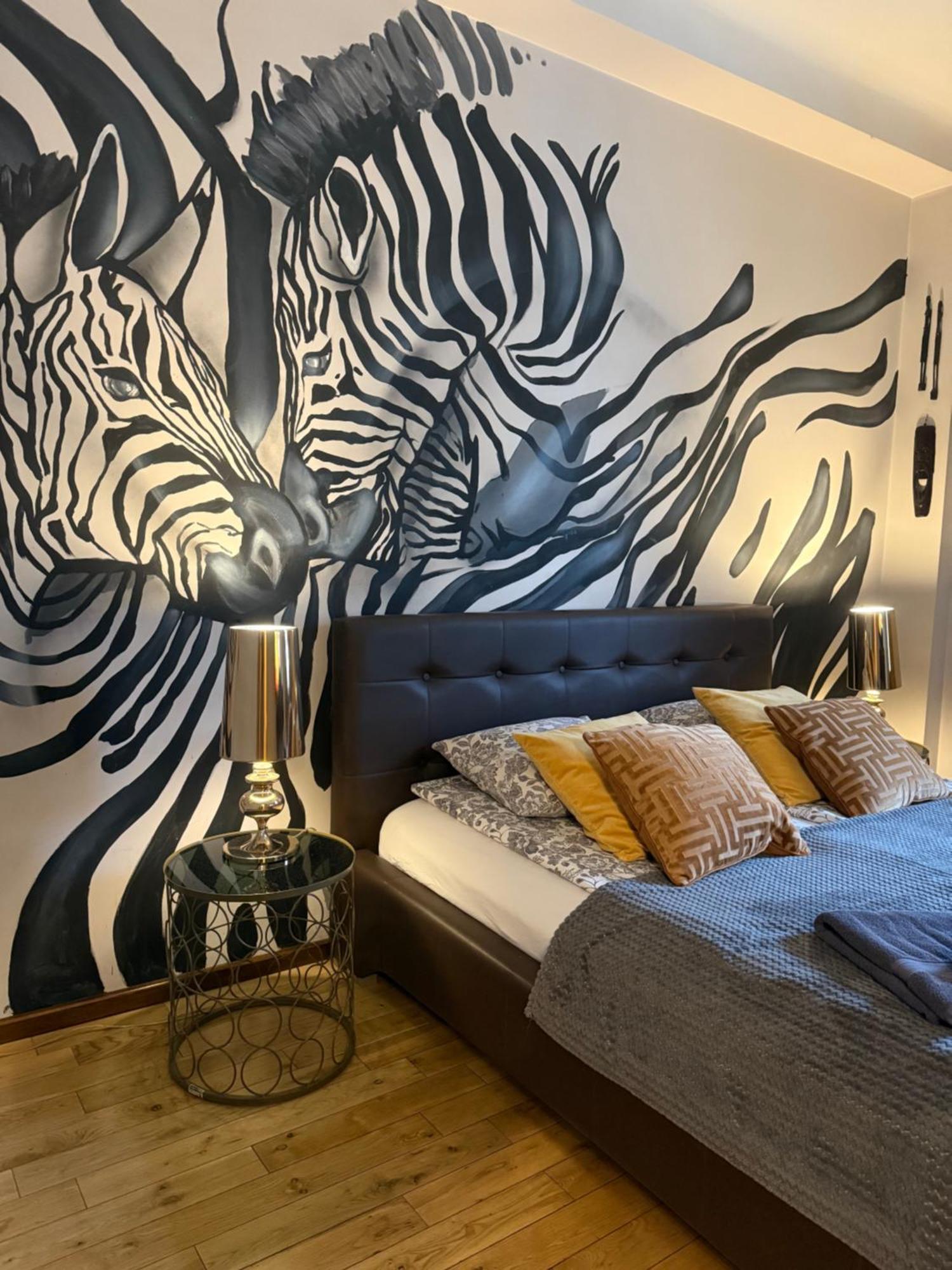 Africa Apartment Varsovie Extérieur photo