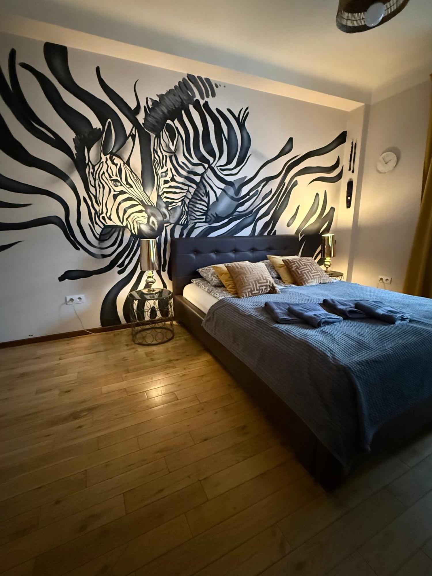 Africa Apartment Varsovie Extérieur photo